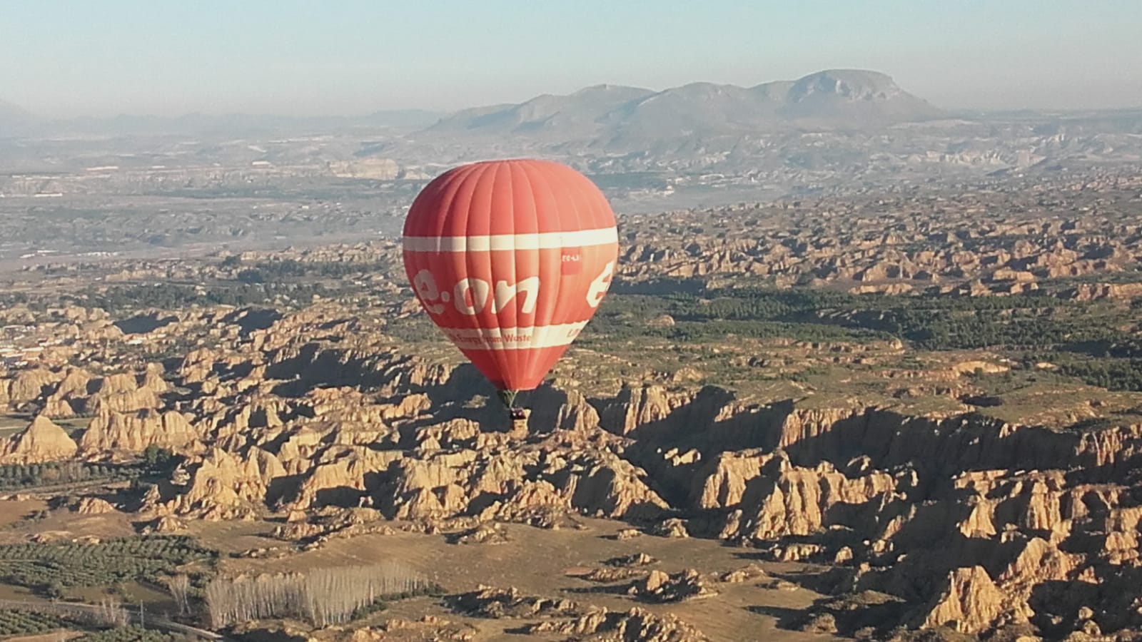 Paseo en globo Guadix y visita  Alhambra (exclusivo)